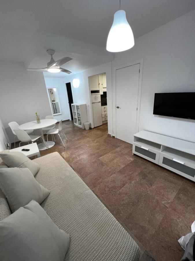 Apartamento A 3 Minutos De La Playa Салоу Екстер'єр фото